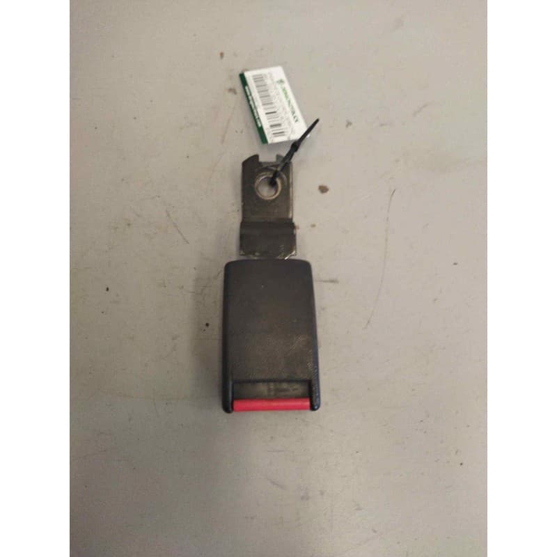 Recambio de enganche de cinturon delantero derecho para man l2000 9.153-10.224 euroi/ii 6.9 diesel referencia OEM IAM - Blanco