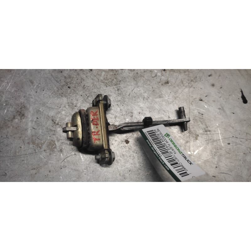 Recambio de retenedor puerta para mg serie 45 (t/rt) classic referencia OEM IAM TRASERA DERECHA - Gris