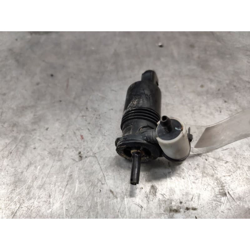 Recambio de bomba limpia para mercedes-benz clase m (w164) ml 320 cdi 4-matic (164.122) referencia OEM IAM 2 PINS - Negro