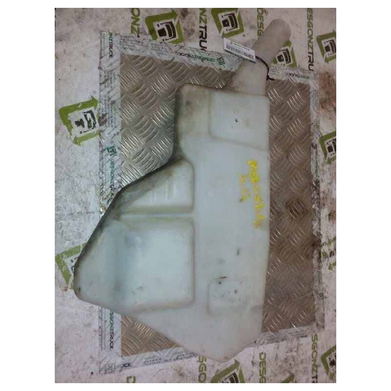 Recambio de deposito expansion para mercedes trucks lk/ln2 1117 o, 1117 lo (158-170cv) referencia OEM IAM 6738690220