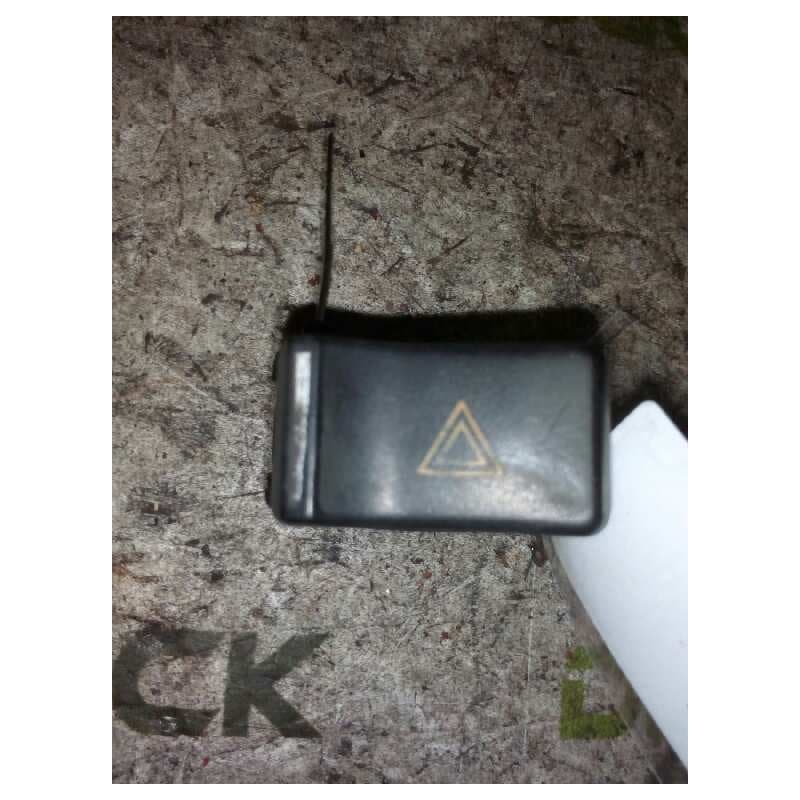 Recambio de warning para renault m 180/210/230.13/16 midliner fsa modelo 230.16 166 kw larga distancia referencia OEM IAM FAE611 - Blanco