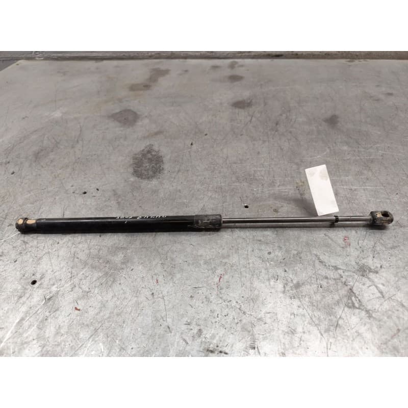Recambio de amortiguadores maletero / porton para ford ecosport 1.0 ecoboost referencia OEM IAM CN15N400A12BA - Negro