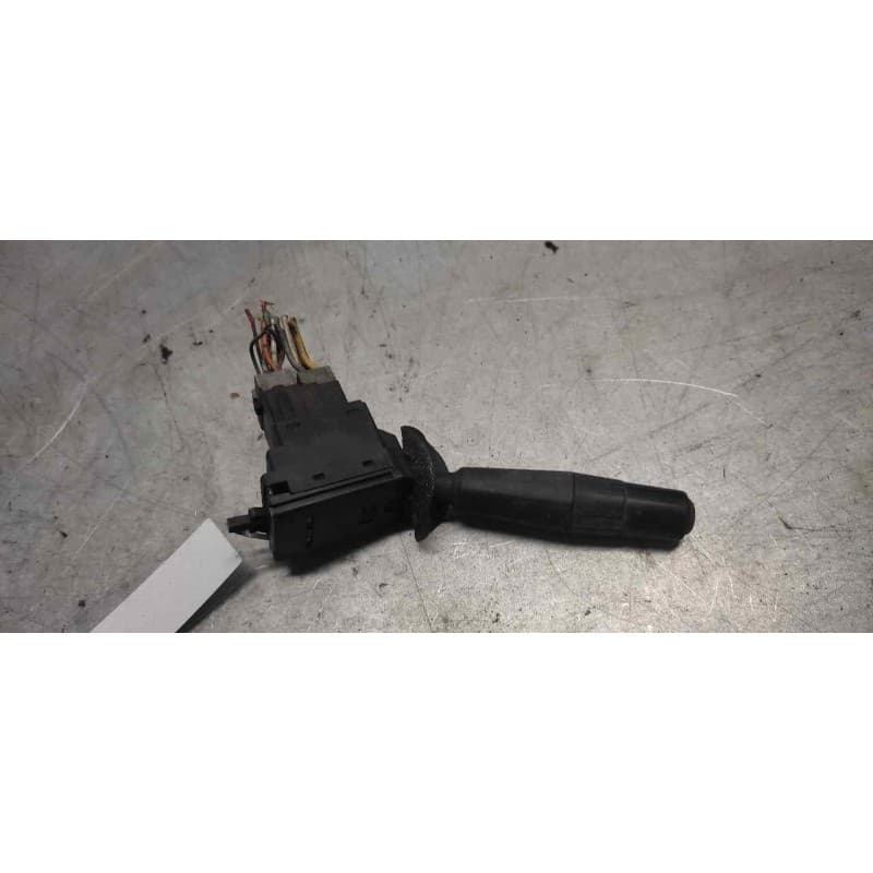 Recambio de mando intermitentes para peugeot 306 berlina 3/4/5 puertas (s2) boulebard referencia OEM IAM 9617169577