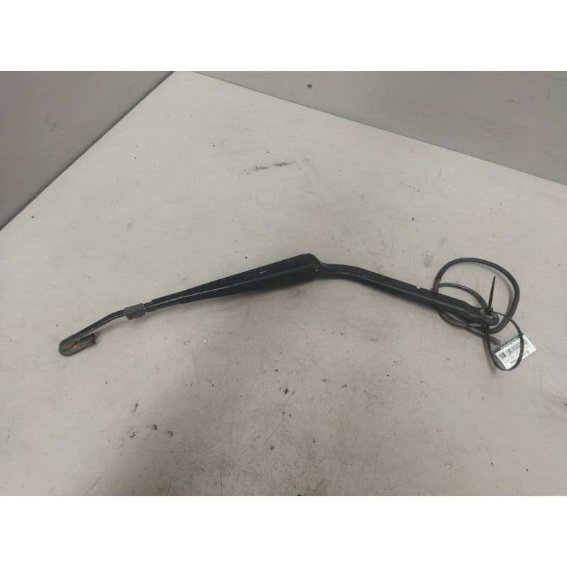 Recambio de brazo limpia delantero derecho para man tg - a 18.480 12.4 diesel referencia OEM IAM - Blanco