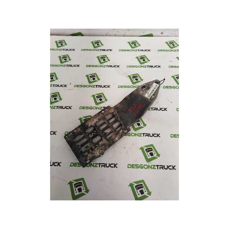 Recambio de soporte para daf serie 85.330 ati euro ii 11.6 diesel referencia OEM IAM SOPORTE PELDAÑO IZQUIERDO