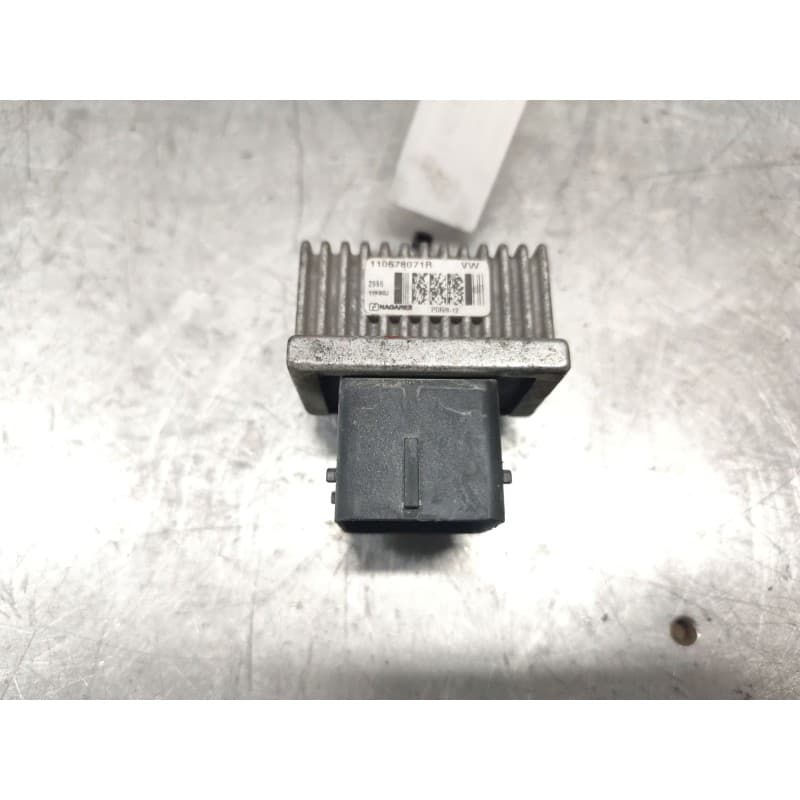 Recambio de caja precalentamiento para dacia dokker furgoneta/monovolumen 1.5 dci (feaj) referencia OEM IAM 110678071R 8 PINS - Blanco