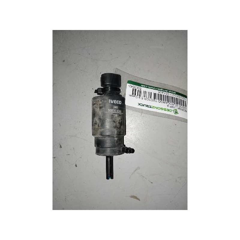 Recambio de bomba limpia para iveco eurocargo tector 3.9 diesel referencia OEM IAM 500304249 - Blanco