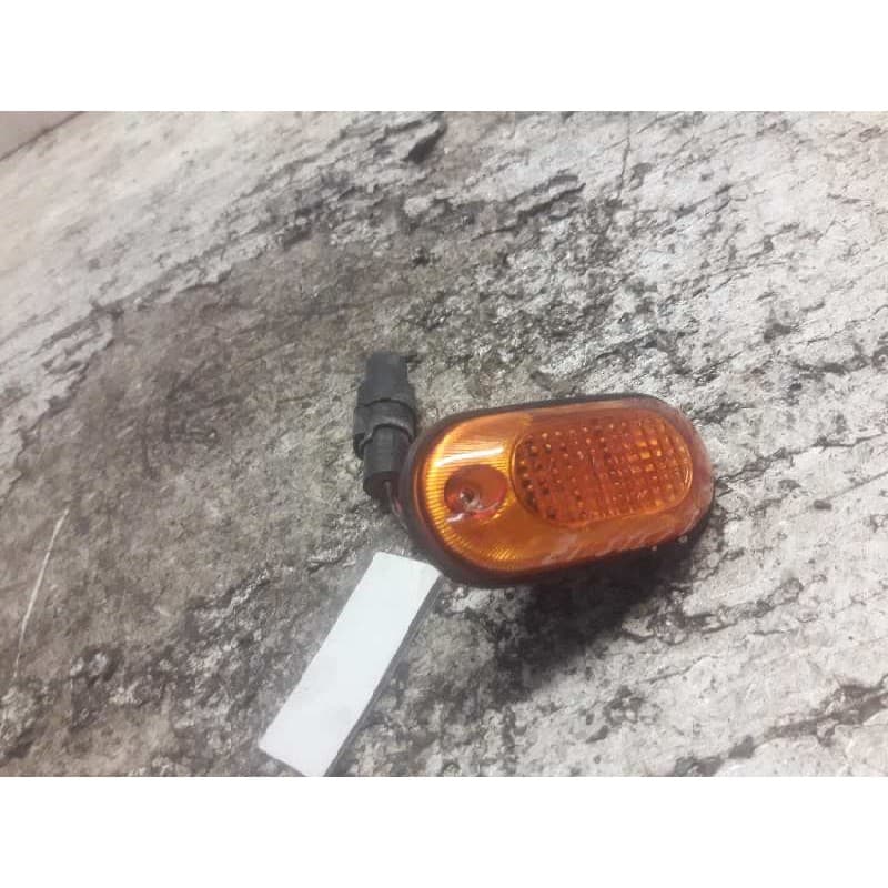 Recambio de piloto lateral izquierdo para mitsubishi galloper (hyundai) 2.5 tdi exceed confort (5-ptas.) referencia OEM IAM 2 P - Verde