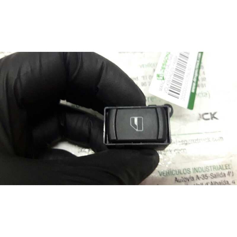 Recambio de mando elevalunas trasero derecho para volkswagen passat berlina (3b3) advance referencia OEM IAM