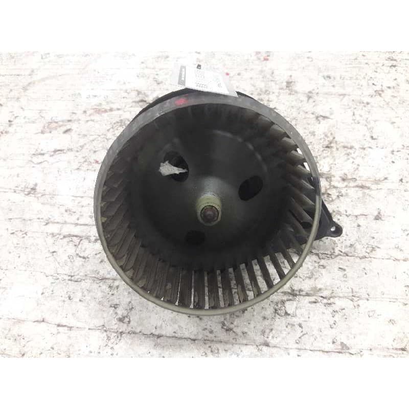 Recambio de ventilador calefaccion para fiat ducato caja cerrada (desde 03.94) d 2,8 batalla 2850 referencia OEM IAM - Blanco