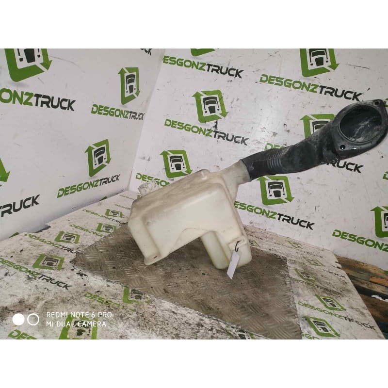 Recambio de deposito limpia para volvo fm 7 290/310 213/228 kw e2/3 fg 4900 18 to (4x2) largo (lh1 o l2h1) referencia OEM IAM 8 - Blanco
