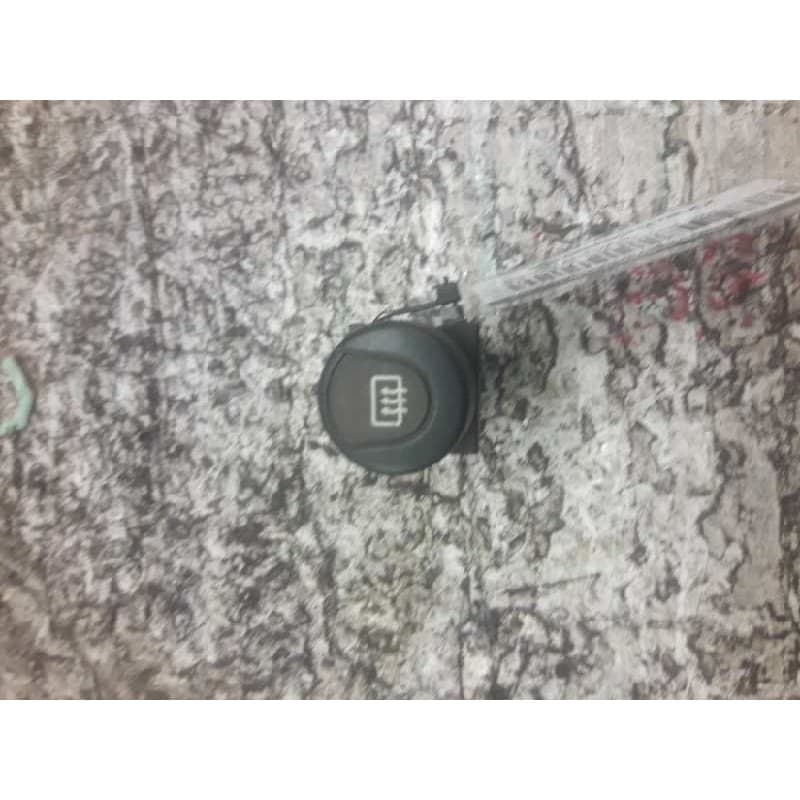 Recambio de boton antivaho para peugeot 306 berlina 3/4/5 puertas (s2) boulebard referencia OEM IAM 5 PINS