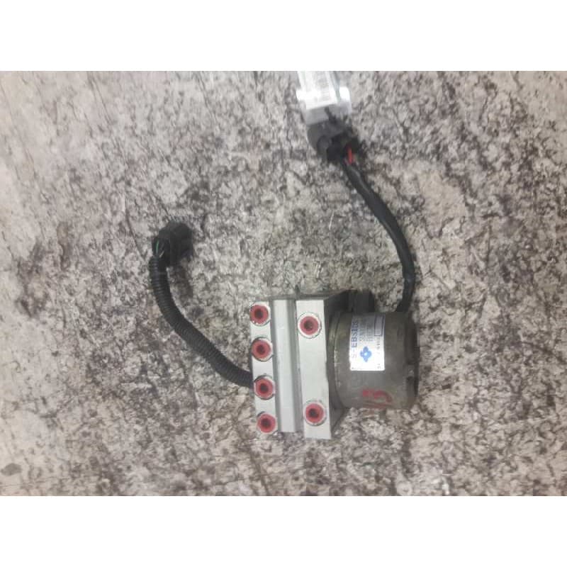 Recambio de abs para suzuki baleno fam. sy (eg) 1.6 glx se referencia OEM IAM 5610064GU - Rojo