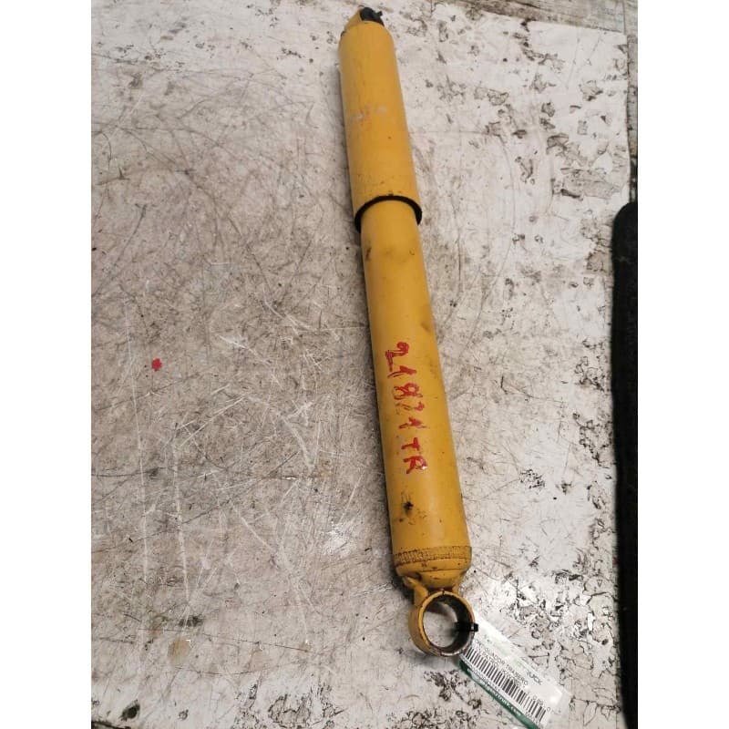 Recambio de amortiguador trasero para nissan patrol (k/w260) referencia OEM IAM M6333B12C98 - Blanco