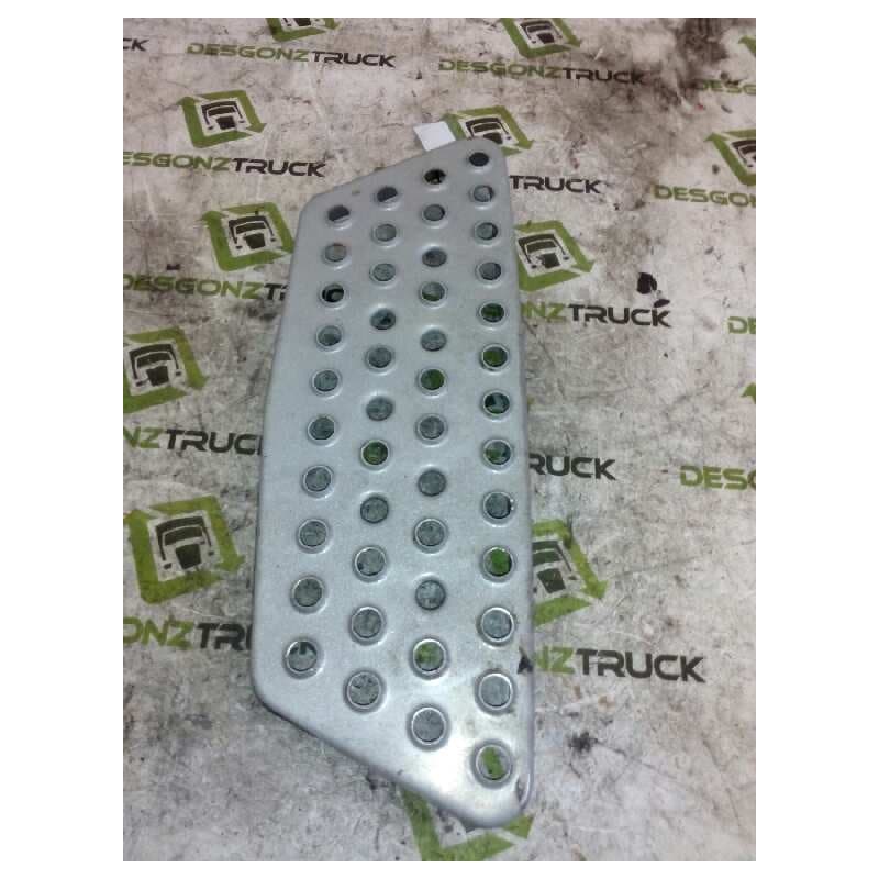 Recambio de huella peldaño para man tg - a 18.410 fg / bb (e3/e4) xxl - 5-star referencia OEM IAM PARTE DERECHA SUPERIOR - Blanco