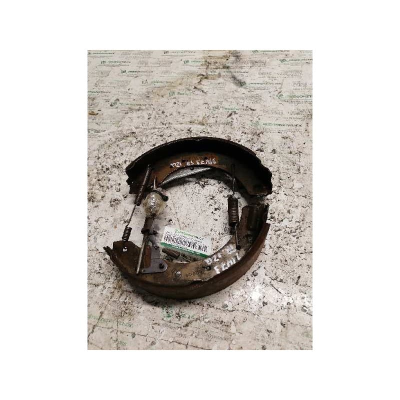 Recambio de zapatas de freno traseras para ford maverick (ml) básico referencia OEM IAM IZQUIERDA - Azul
