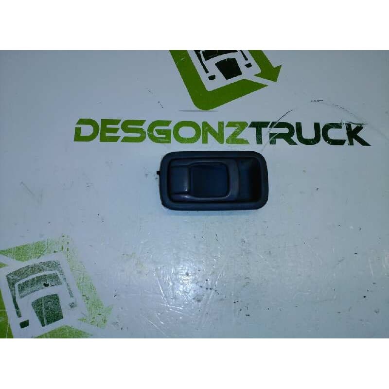 Recambio de maneta interior delantera derecha para nissan vanette cargo (hc23) familiar (5 asientos) referencia OEM IAM 806709C0 - Blanco