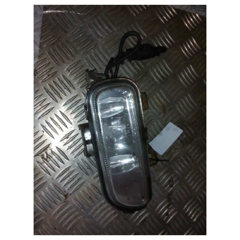 Recambio de faro antiniebla izquierdo para mercedes-benz axor 2-ejes 18 ton 2004 1843 4x2 om 457 la l (largo) referencia OEM IA