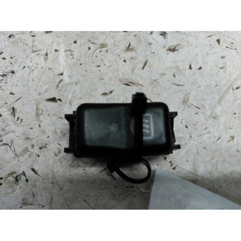 Recambio de boton antivaho para mercedes-benz clase e (w124) berlina e 300 diesel (124.131) referencia OEM IAM - Gris