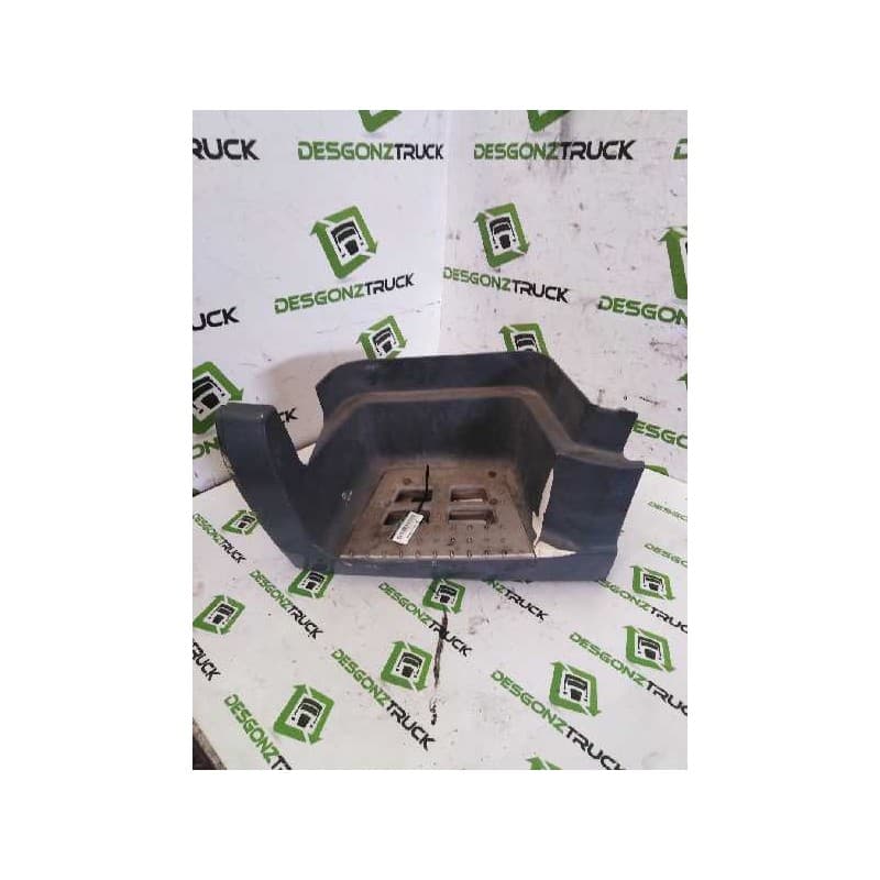 Recambio de peldaño izquierdo para daf serie cf75 ab06 referencia OEM IAM - Blanco