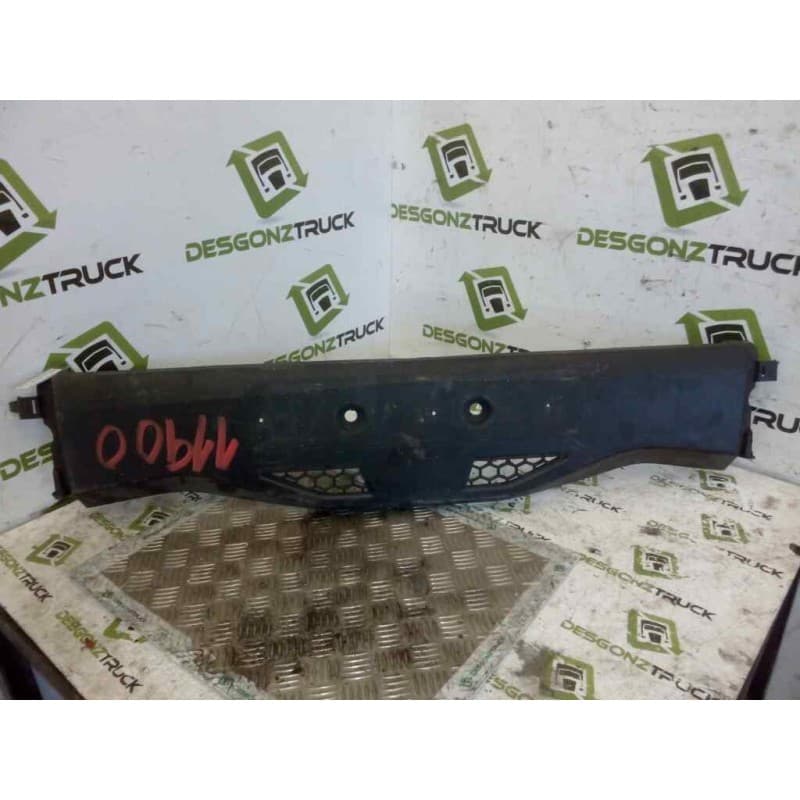 Recambio de rejilla delantera central para renault trucks t-serie 520p, low (520cv) referencia OEM IAM 82275654 - Azul