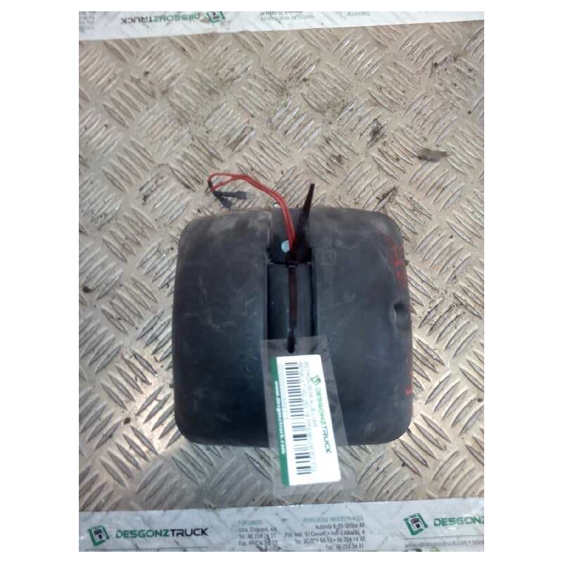 Recambio de retrovisor auxiliar para renault hd 250.18 premium e2 fg modelo 250.18 184 kw cabina para dormir referencia OEM IAM