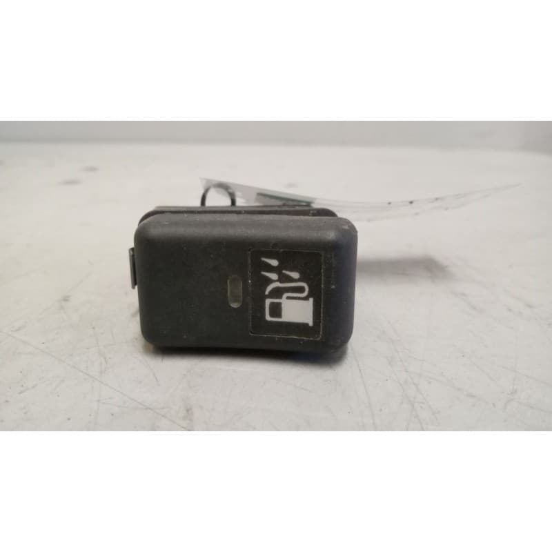 Recambio de interruptor para volvo fm 12 2002 referencia OEM IAM 20569983 - Blanco