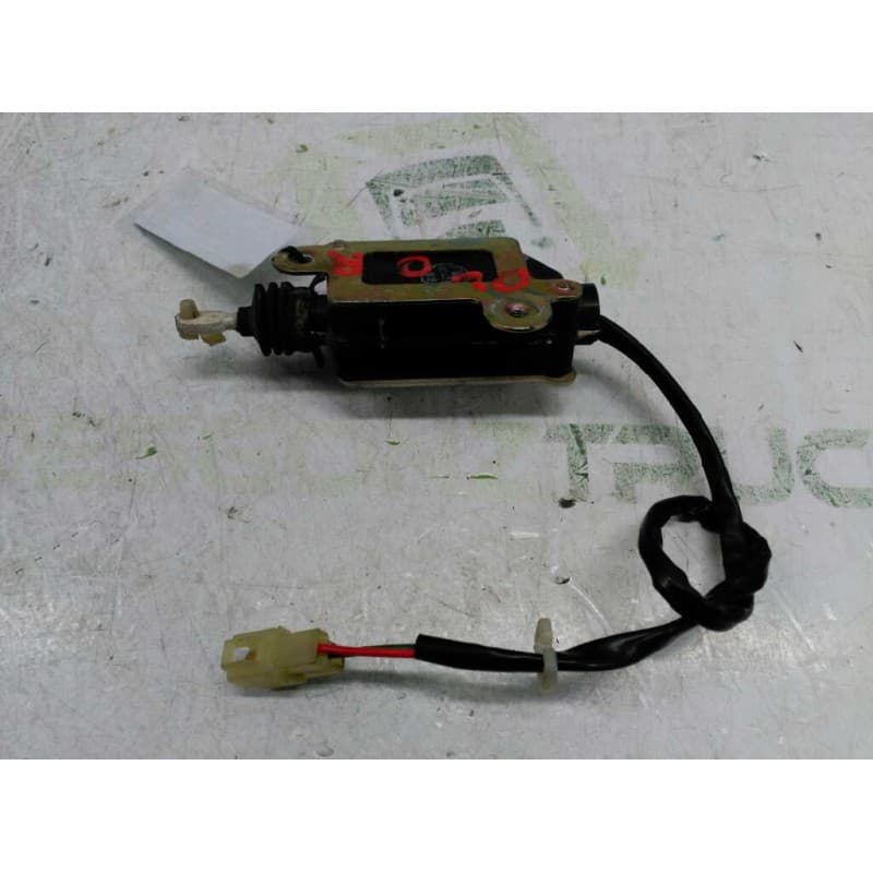 Recambio de motor cierre centralizado delantero derecho para kia pride glxi familiar referencia OEM IAM