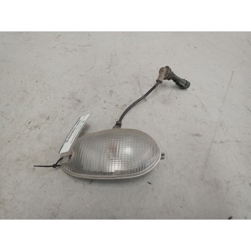 Recambio de piloto luz galibo izquierdo para iveco stralis (ad/at) fg at y / p 6x2 larga distancia referencia OEM IAM 504047264 - Blanco