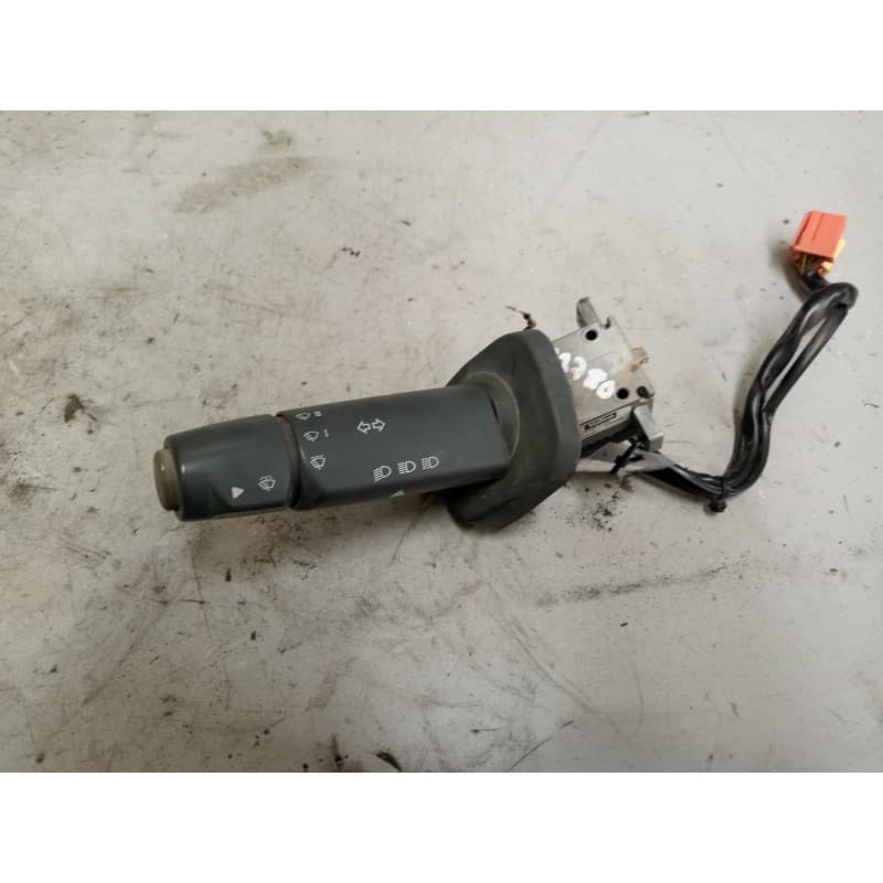 Recambio de mando intermitentes para man tg-m 15.280 6.9 diesel referencia OEM IAM 81255090144 - Blanco