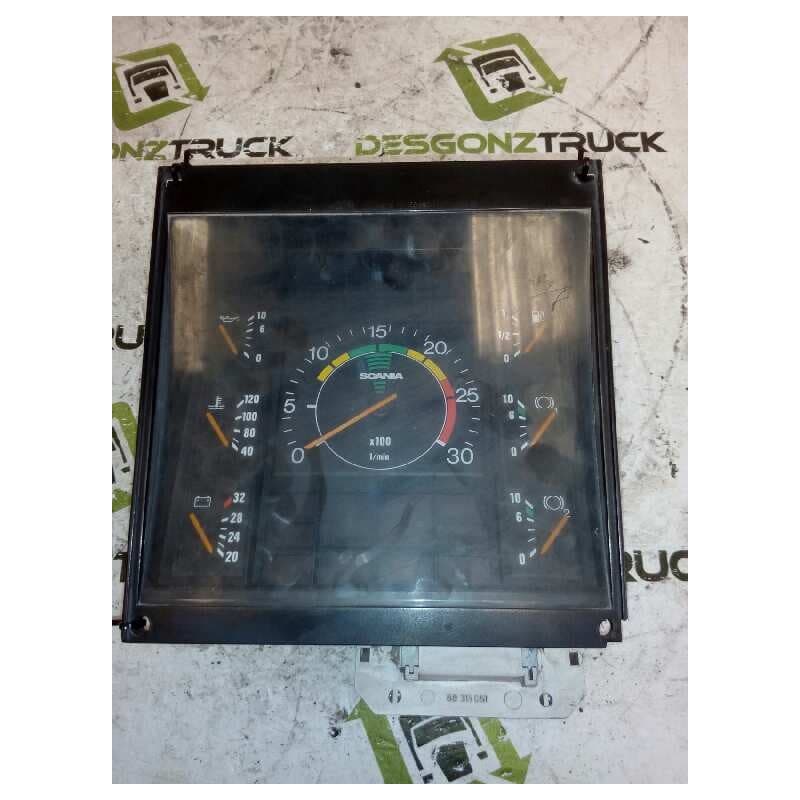 Recambio de cuadro instrumentos para scania trucks serie 2 k-92 referencia OEM IAM 88481186 X161207432 88311051 - Rojo