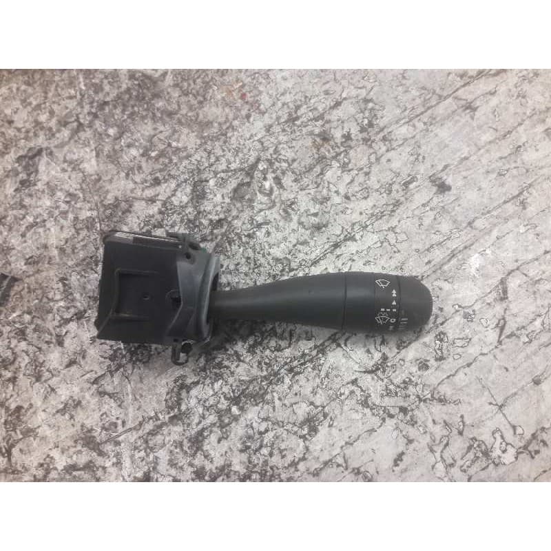 Recambio de mando limpia para mg serie 75 (rj) 2.0 16v cdt referencia OEM IAM 36945B02J9 XPE100321LNF 5 PINS - Verde