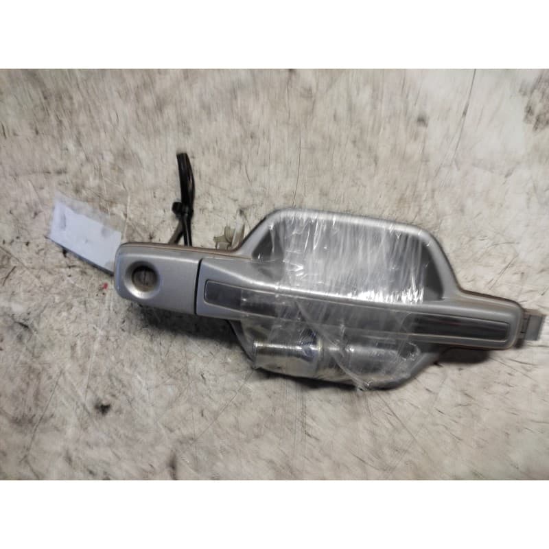 Recambio de maneta exterior delantera derecha para mitsubishi montero (v60/v70) 3.2 di-d boss (3-ptas.) referencia OEM IAM - Gris