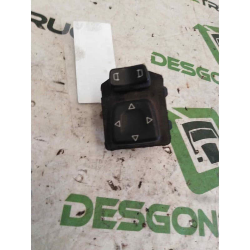 Recambio de mando retrovisor para scania serie p/g/r (d-clase) fsa p380 (4x2) largo cp 19 b referencia OEM IAM 1746397 - Blanco