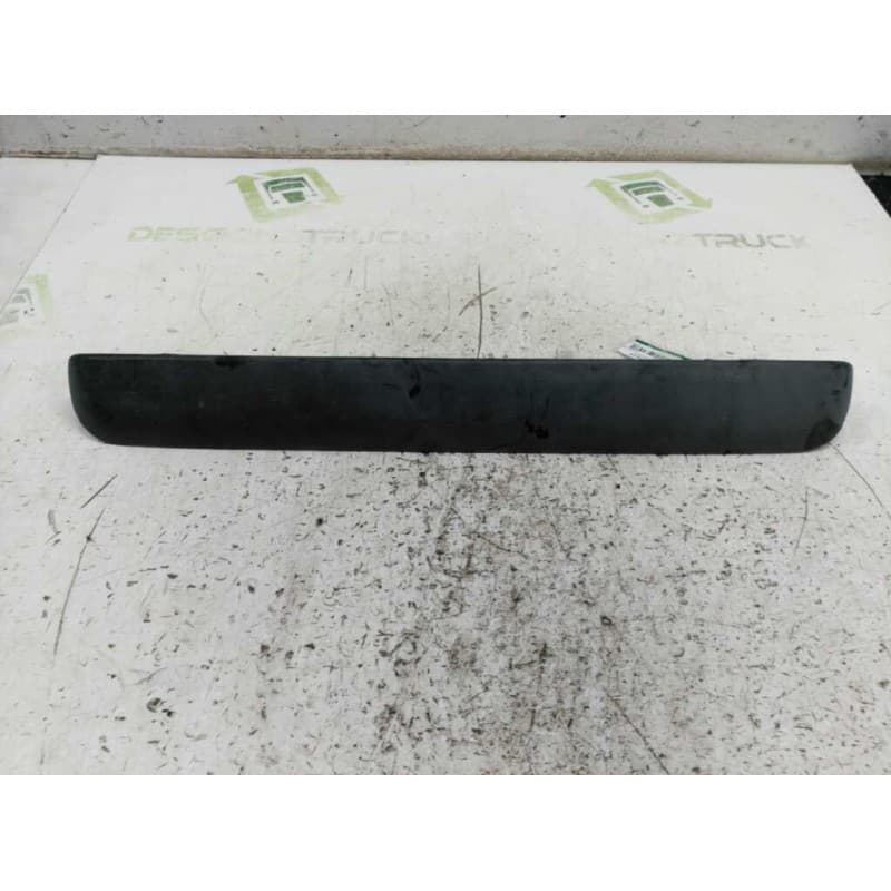 Recambio de asidero puerta izquierda para renault master desde '98 referencia OEM IAM 7700352127 TRASERA CARGA - Blanco