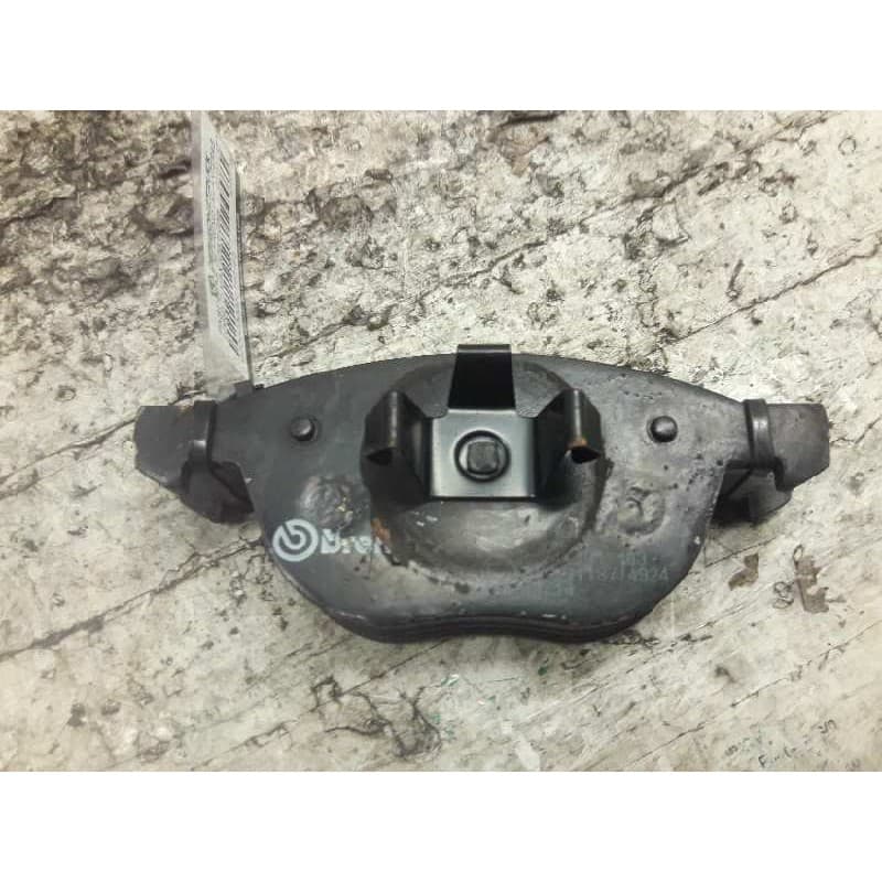 Recambio de pastillas de freno delanteras para ford c-max (cb3) ghia referencia OEM IAM 90R01187/4924 DERECHA BREMBO