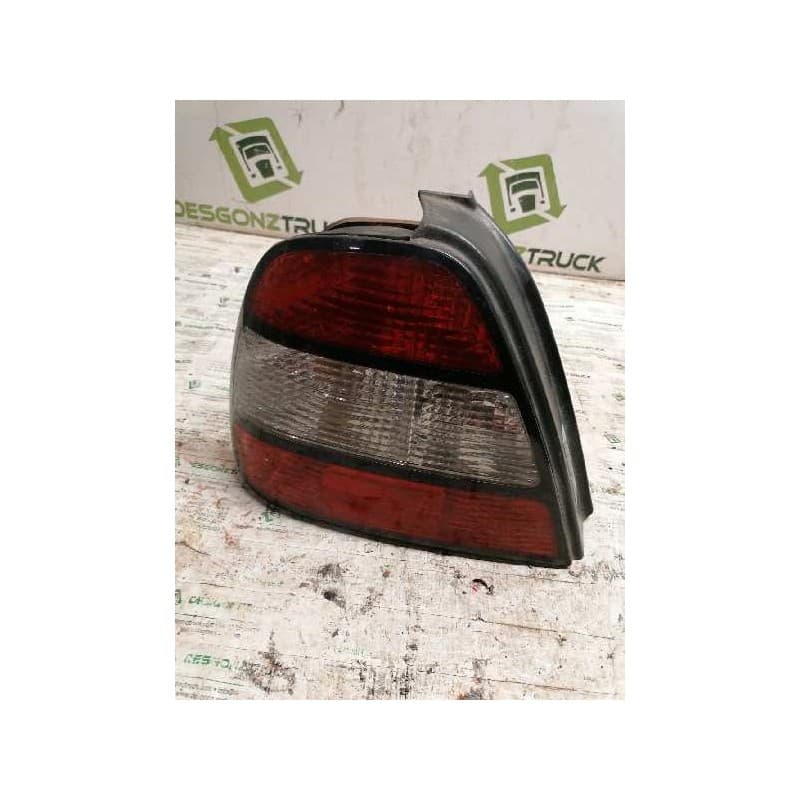 Recambio de piloto trasero izquierdo para daewoo leganza 2.0 cdx referencia OEM IAM - Gris