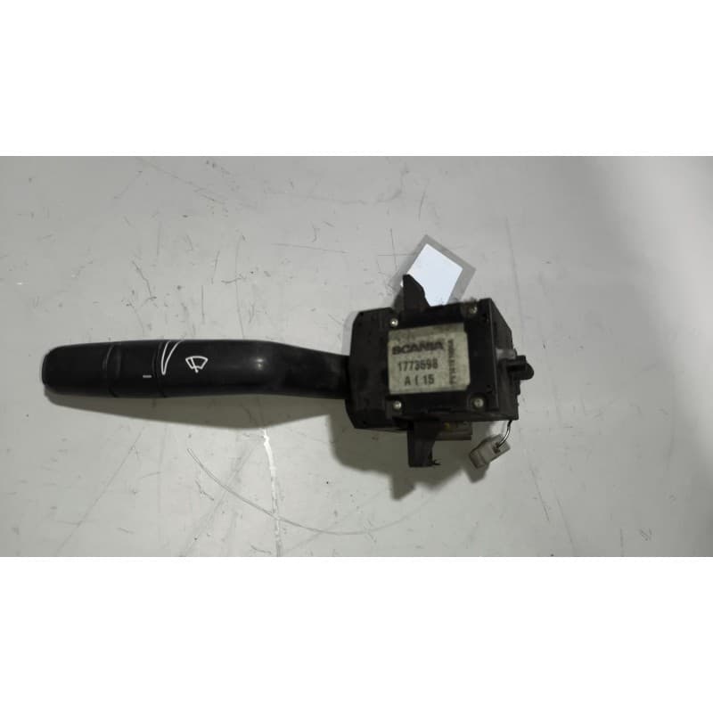 Recambio de mando limpia para scania magnus referencia OEM IAM 1773598
