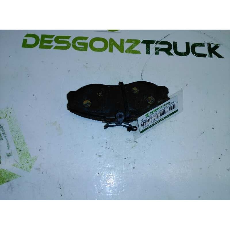 Recambio de pastillas de freno delanteras para nissan vanette cargo (hc23) familiar (5 asientos) referencia OEM IAM - Blanco