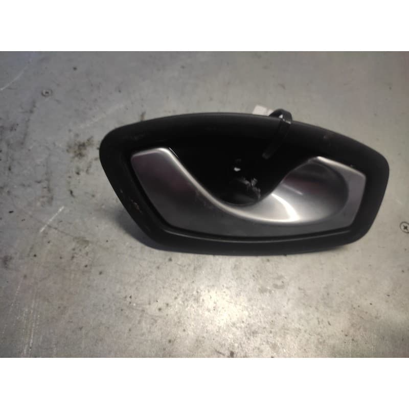 Recambio de maneta interior trasera derecha para renault clio iii referencia OEM IAM 806700005R