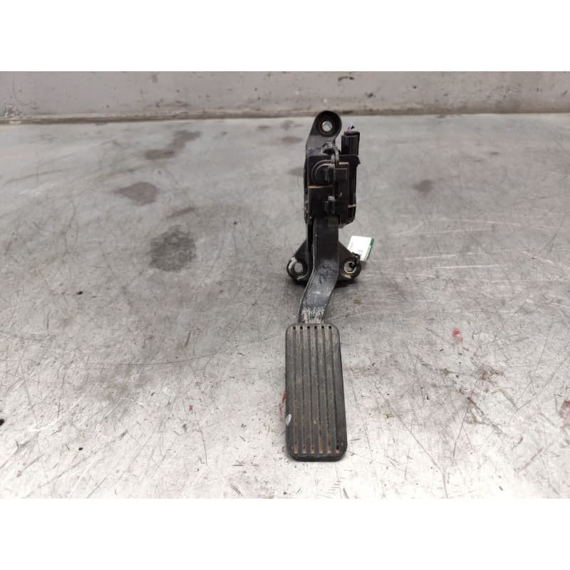 Recambio de potenciometro pedal para kia niro i (de) e-niro referencia OEM IAM 35191G2100 - Blanco