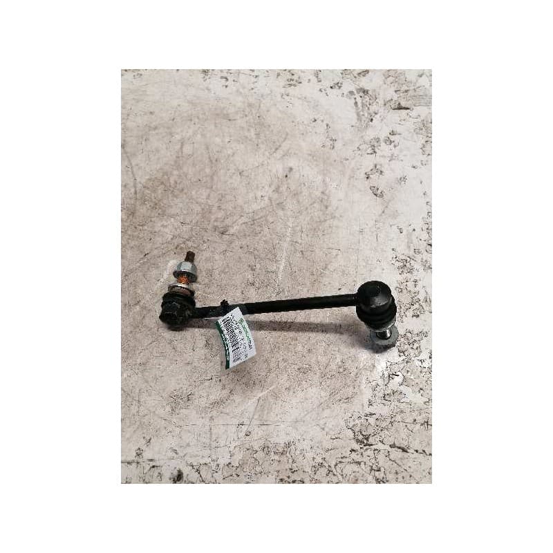 Recambio de bieleta estabilizadora delantera izquierda para chrysler 300 c 3.0 crd referencia OEM IAM - Gris