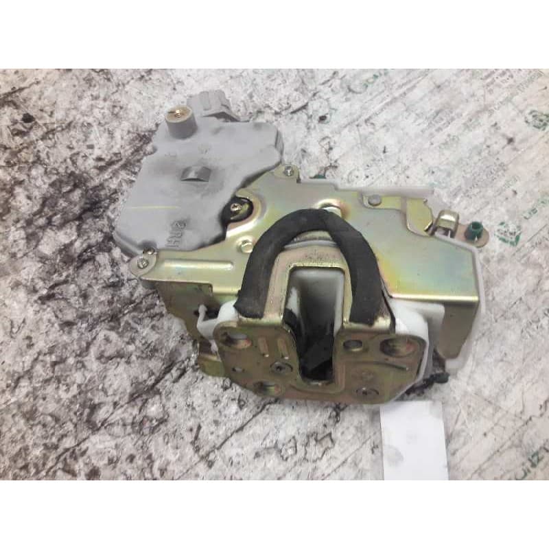 Recambio de cerradura puerta delantera derecha para volkswagen lt caja cerrada / combi (mod. 1997) referencia OEM IAM - Blanco