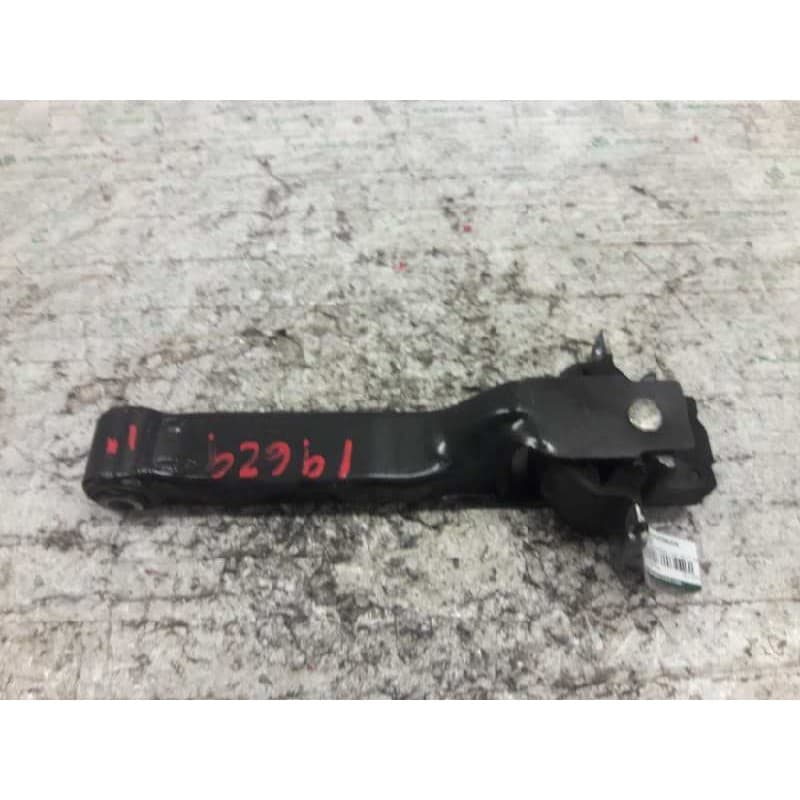 Recambio de soporte motor para ford transit express line '06 ft 300 k euroline referencia OEM IAM 3C116P082AC INFERIOR - Blanco