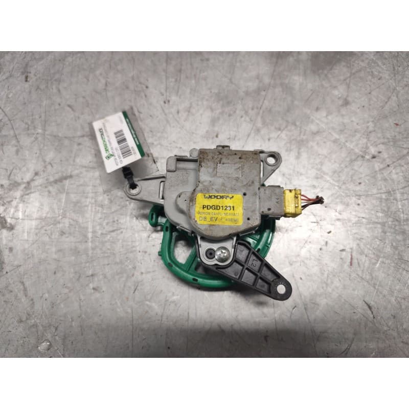 Recambio de motor apertura trampillas climatizador para kia niro i (de) e-niro referencia OEM IAM PDGD1231 - Blanco