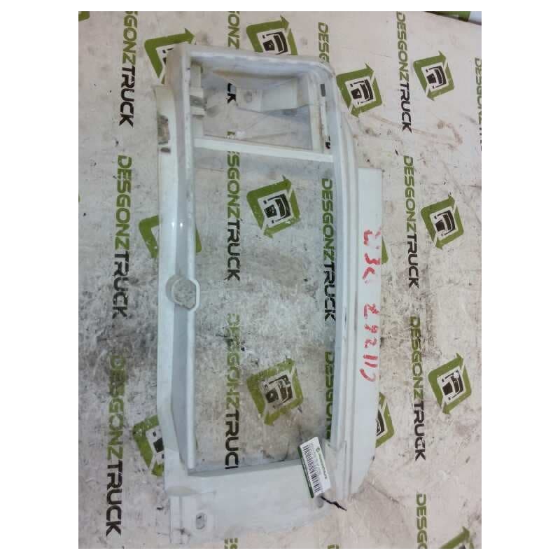 Recambio de molduras delanteras para renault b 120-35/50/55/60/65 messenger fpr (modelo b 120-35) 85 kw tráfico urbano referenci - Blanco
