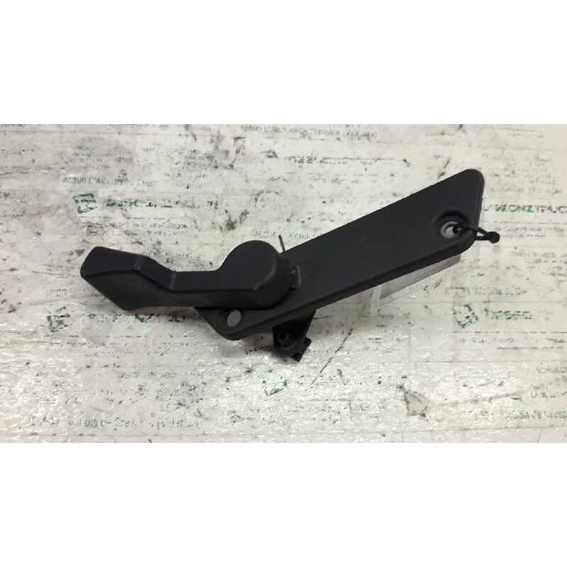 Recambio de maneta interior trasera carga para fiat doblo (119) 1.9 jtd elx / dynamic referencia OEM IAM DERECHA