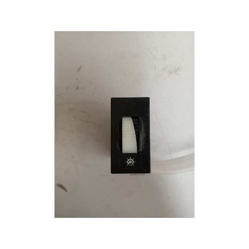 Recambio de interruptor para man le 14.225 llc referencia OEM IAM 81259070225 - Rojo
