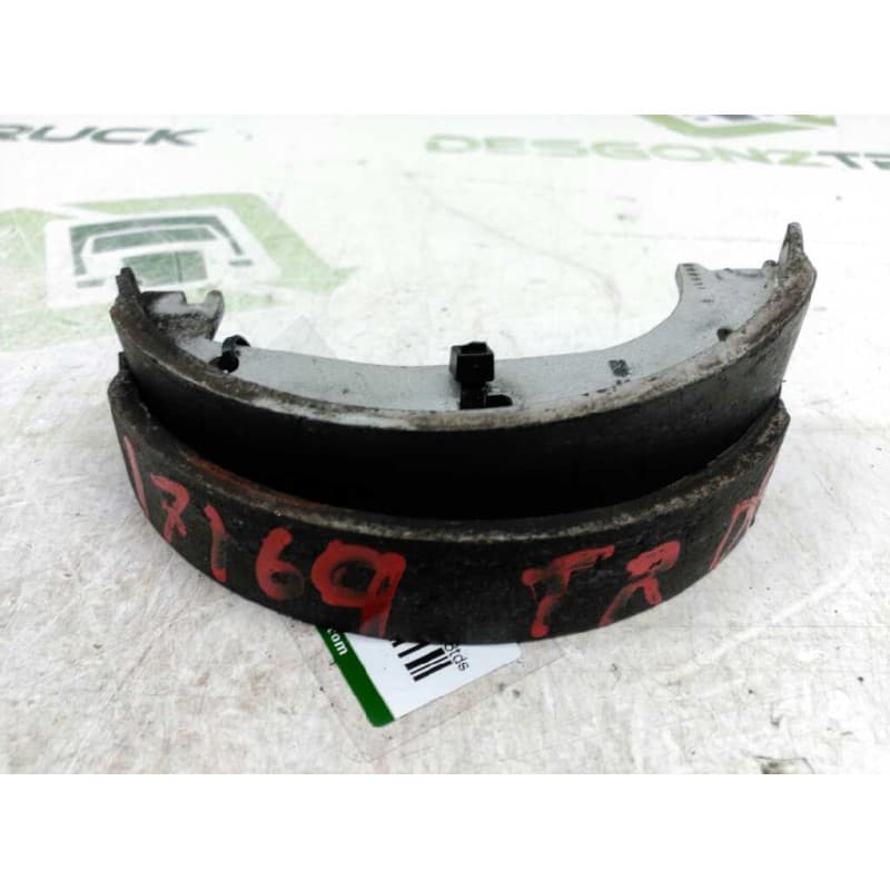 Recambio de zapatas de freno traseras para bmw serie 3 compacto (e36) 318tds referencia OEM IAM - Rojo