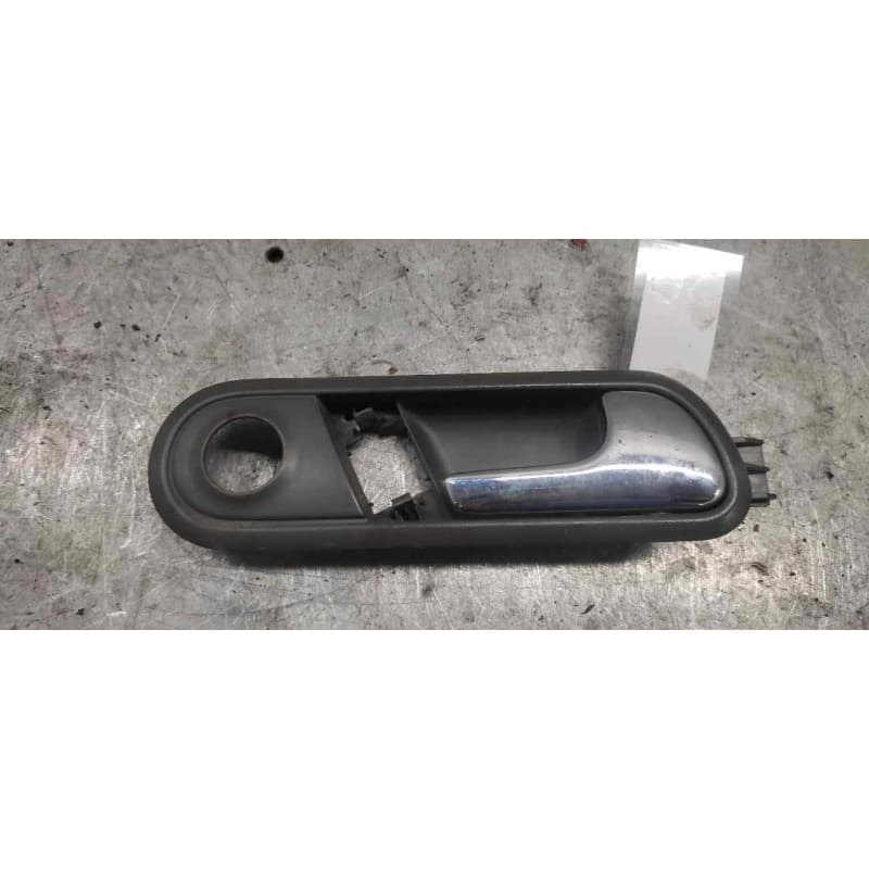 Recambio de maneta interior delantera derecha para seat ibiza (6l1) cool referencia OEM IAM 6L0837114H - Negro